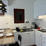 Διαμέρισμα Cozy In Walk To *