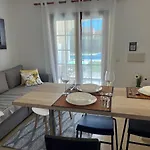 Apartmán Cozy In Walk To *